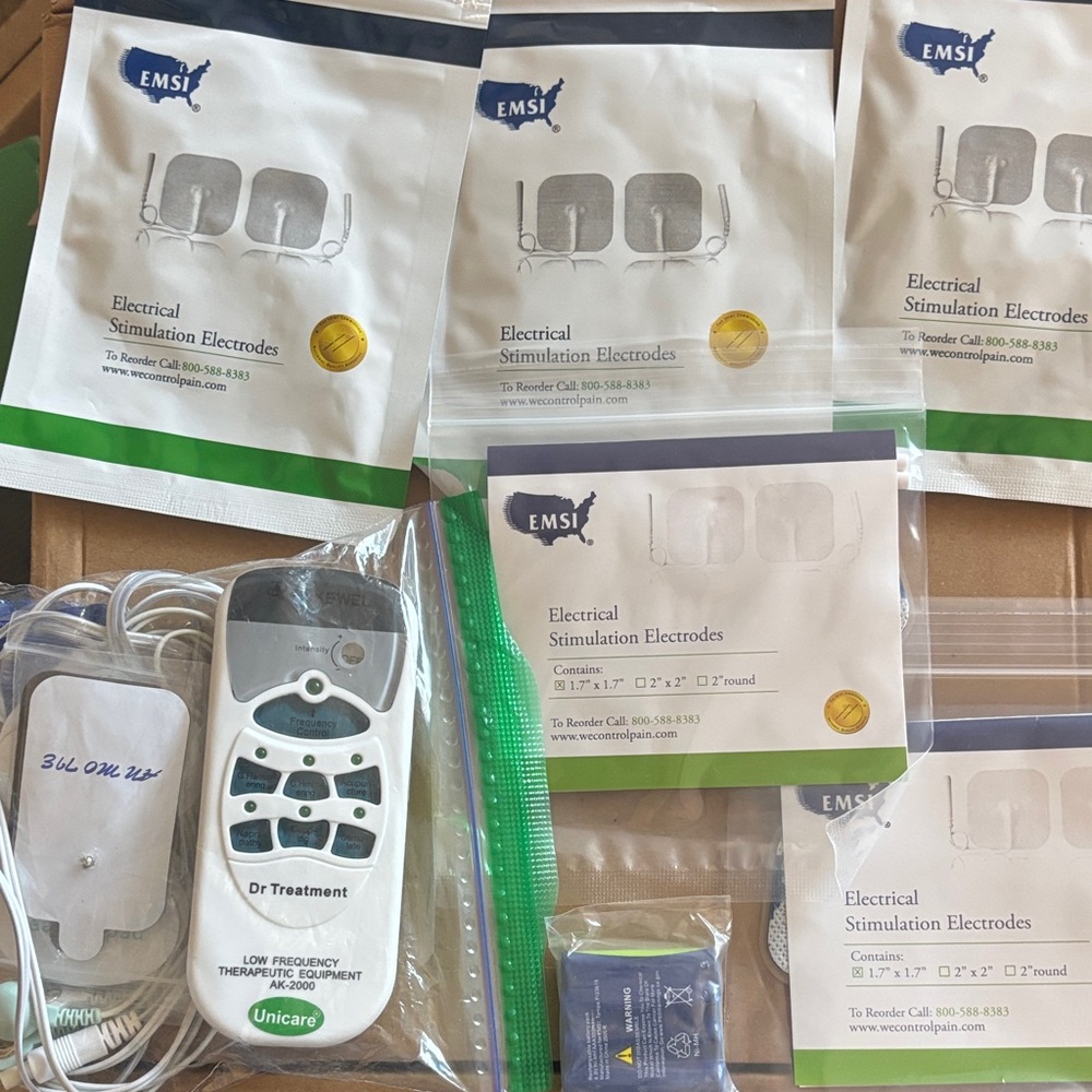 MSI Electrical Stimulation Electrodes - White and Gray